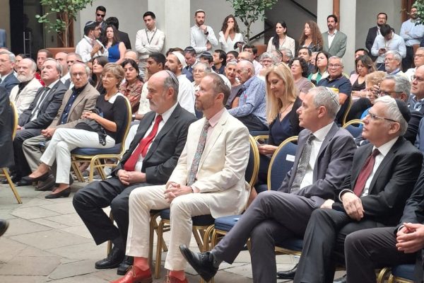 WhatsApp Image 2025-12-18 at 16.01.00