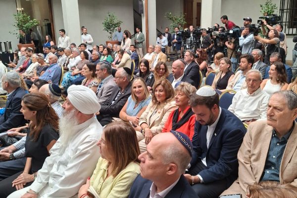 WhatsApp Image 2025-12-18 at 16.11.31